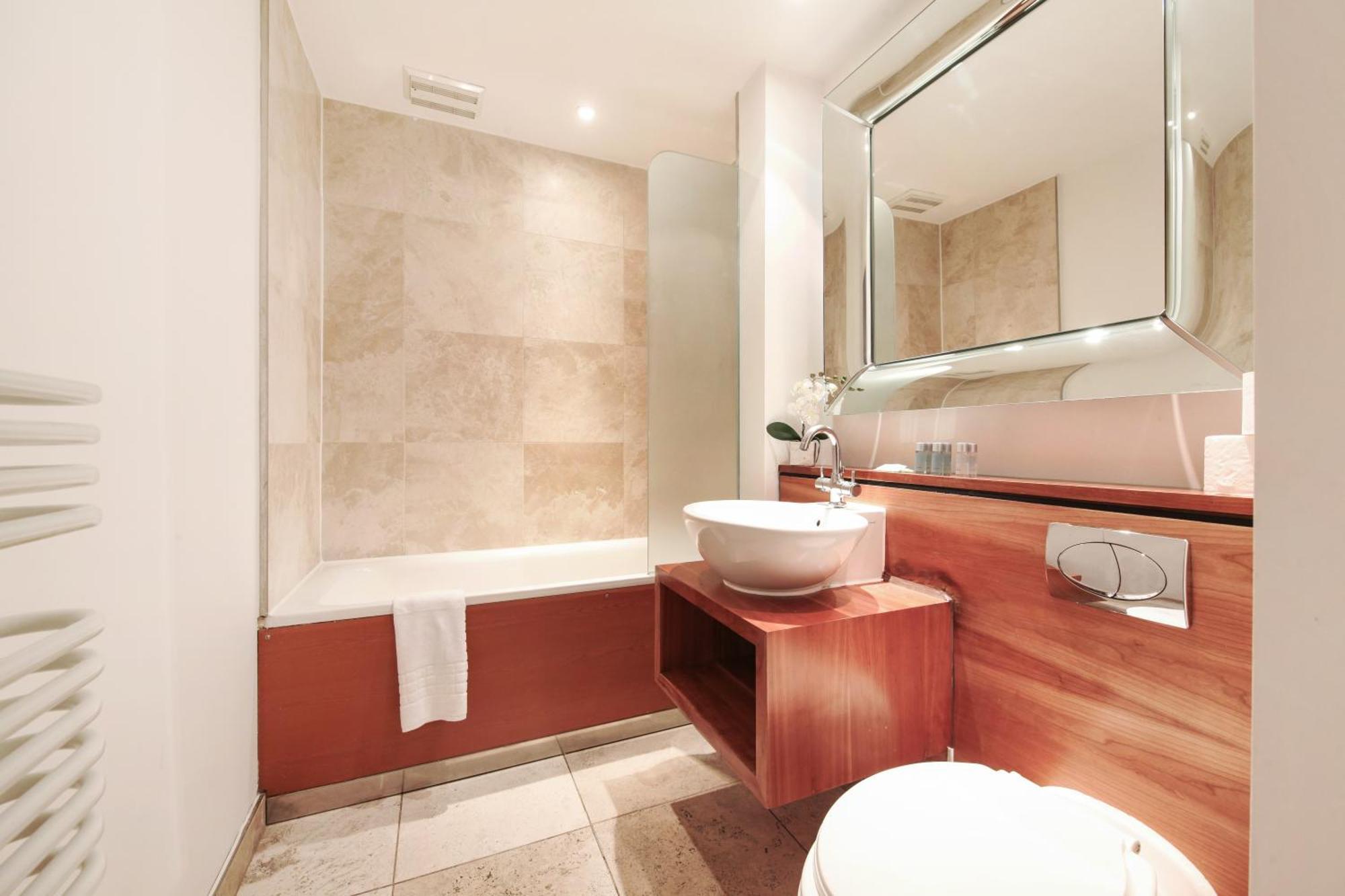 Chic 2 Bed Apartment Near Camden Market Free Wifi By City Stay Aparts London Luaran gambar